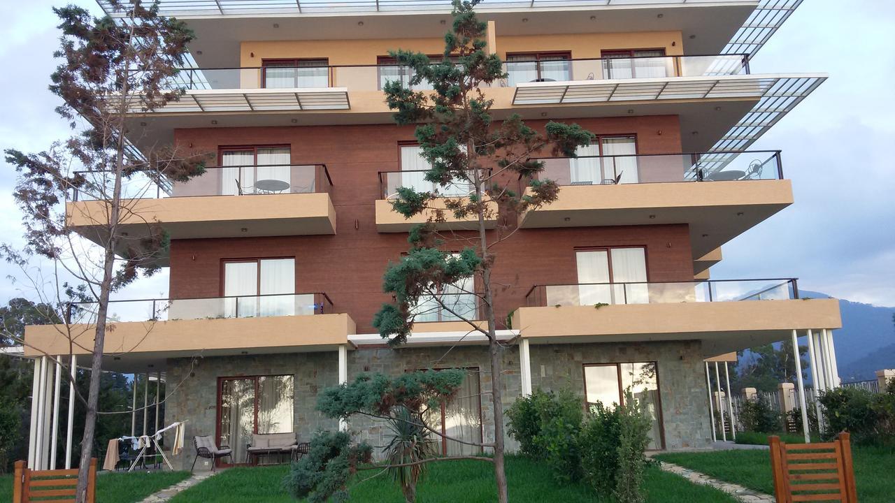 Отель Оазис В Чакви Kültér fotó